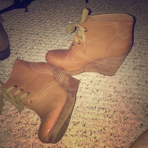 Lucky brand wedges